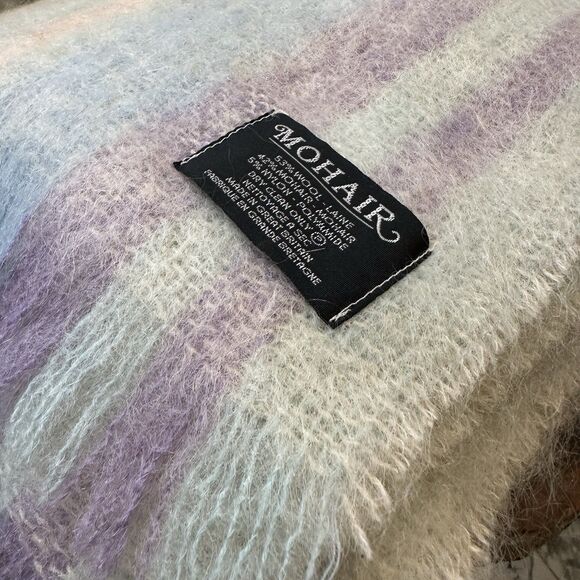 Mohair Wool Blanket 60 X 54 Made in Great Britain. - Picture 2 of 8